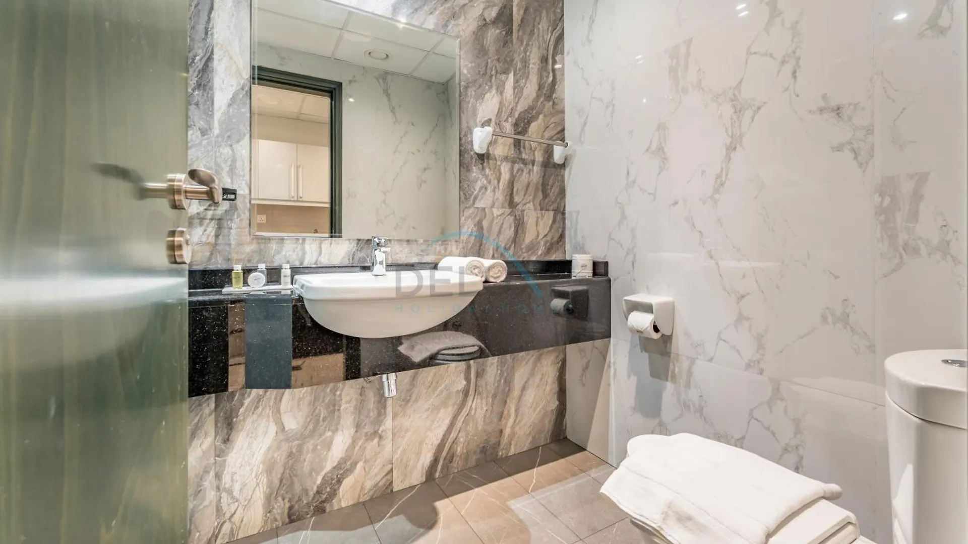 City View Studio Minutes To Burj Khalifa, Elite Business Bay Residence By Deluxe Holiday Homes Dubai Apartment